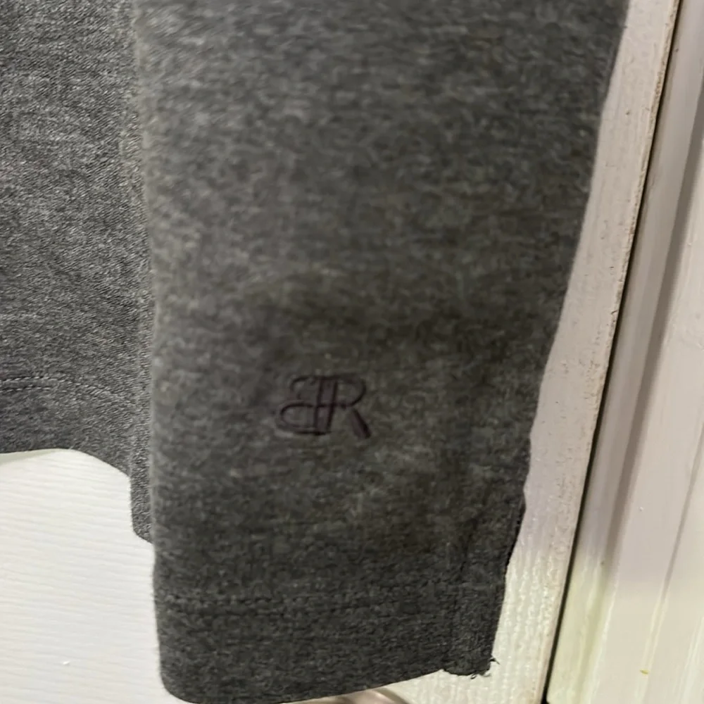 Banana Republic Gray Luxe Touch Performance Tee size S/M NWT 100% cotton